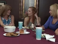 彼女の優れた言語とお金, えろ 女性 の ため