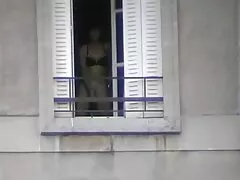 大きな穴をクリアし、トップに登る 女性 の ため の エロ 動画