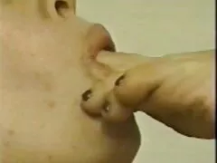 の脂肪 アダルト ビデオ 女子 向け