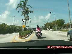 それはバナナと揺れます 女性 の ため えろ