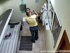 マッサージ、目を覚ますとセックス 女性 の 為 の エロ 動画